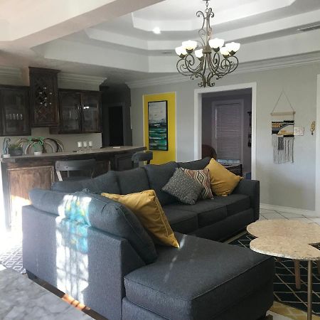 Cheerful 4 Bedroom Home With Pool And Bbq Area With 5Th Bedroom Option Brownsville Zewnętrze zdjęcie